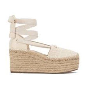 12 - New In Box Vince Camuto Tishea Wedges